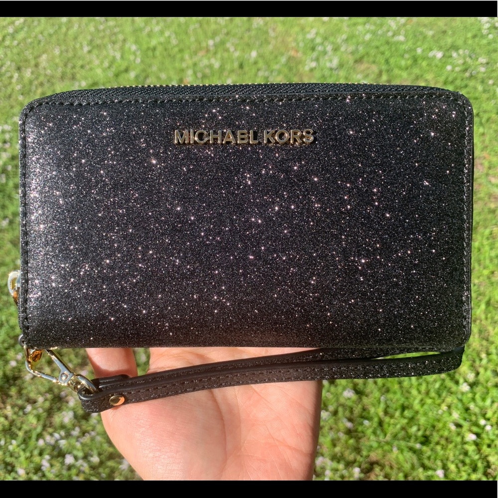 SALE🎁💕Michael Kors glitter Wallet - Picture 2 of 7